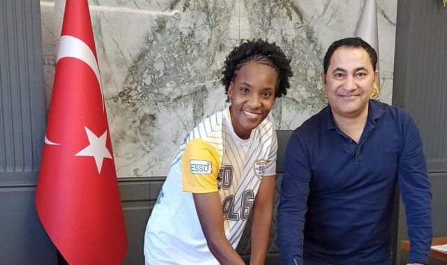 Farlyn Quinonez ALG Spor'da