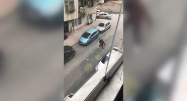  Gaziosmanpaşa'da mahallede kabus dolu anlar; araçları taşladı, binalara zarar verdi