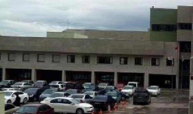 Hastane personeli çifte 'suç uydurma' davasında beraat