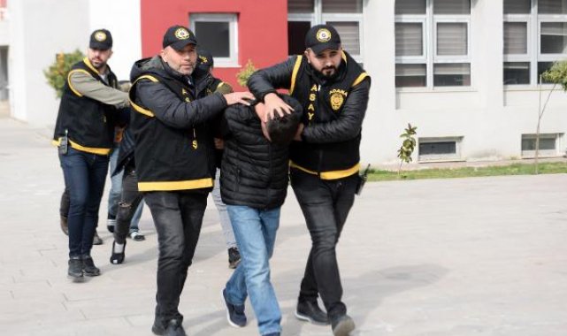 Husumetlisinin ev ve iş yerine ateş açan şüpheliler portakal bahçesinde yakalandı