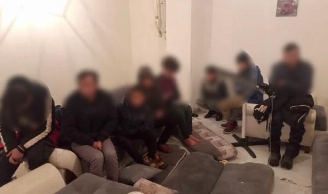 İşletmenin bodrum katında 1'i çocuk, 8 kaçak göçmen yakalandı