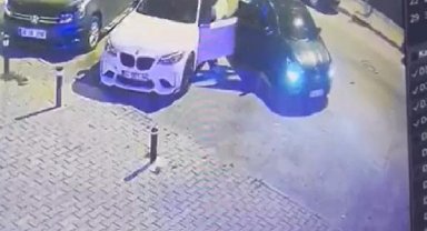 İstanbul'da park halindeki 25 otomobili soyan şüpheliler yakalandı