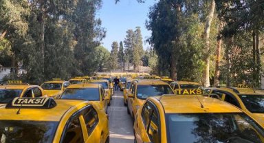 İzmir'de taksilerde indi-bindi ücreti 30 TL oldu