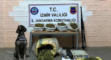 İzmir'deki 'Kökünü Kurutma' operasyonunda 59 gözaltı