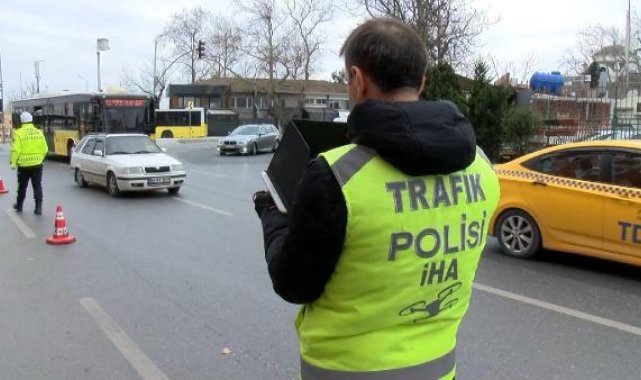 Kadıköy'de drone destekli taksi denetimi