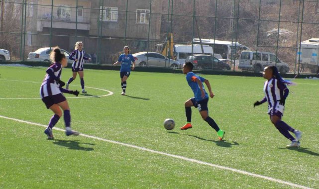 Kadın Futbol Süper Ligi: Hakkarigücü: 1 - Karadeniz Ereğli: 2