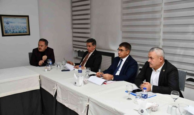 Karabük'te DSİ yatırımları masa yatırıldı