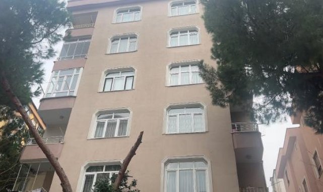 Kartal'da anne ve 2 kızı evde ölü bulundu