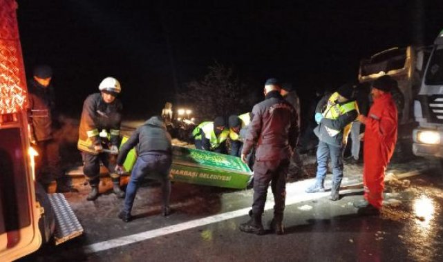Kayseri'de otobüs kazasında yaralanan 25 kişiden 4'ünün durumu kritik