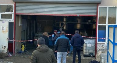 Kimyasal madde üretilen iş yerinde sızıntıdan etkilenen 2 ortak öldü