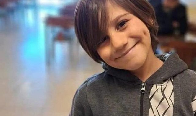 Köpek saldırısında hayatını kaybeden Emir, toprağa verildi