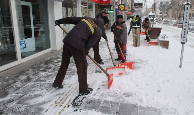 Kurak geçen günlerin ardından Bayburt beyaz gelinliğini giyindi