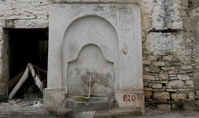 Kuşadası Belediyesi tarihi ve kültürel mirasına sahip çıkıyor