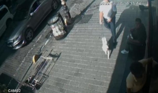 Laleli'de mülk sahibi ile kiracı arasındaki tartışma güvenlik kamerasında