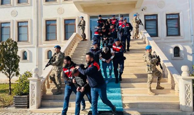 Mardin'de, cipteki 5 Iraklının öldüğü silahlı saldırının şüphelileri adliyede