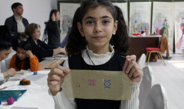 Matematiği Türk el sanatlarına işliyorlar