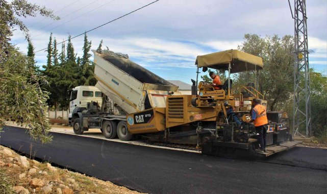 Mersin'de yollar yenileniyor