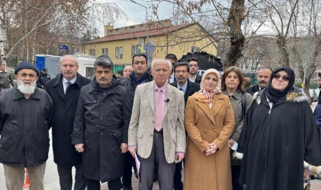 Milli Yol Partisi, İsveç Konsolosluğu önünde Kur'an-ı Kerim'in yakılmasını protesto etti