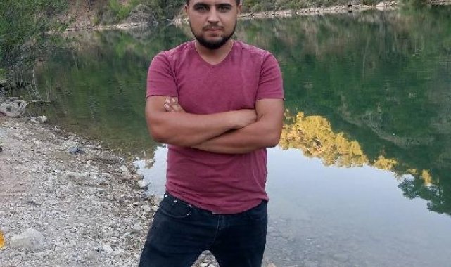 Motosiklet devrildi, yola savrulan kasksız sürücü öldü