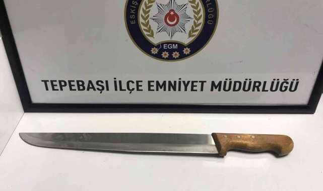 Motosikletli kuryelere döner bıçağıyla saldıran 2 kişi yakalandı