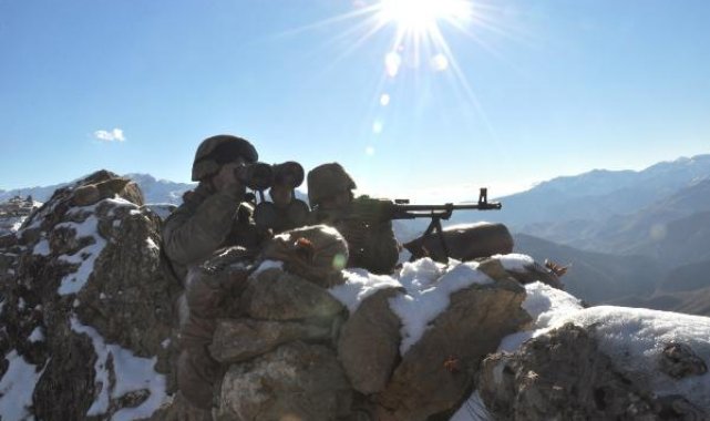 MSB: PKK'lı 2 terörist, Habur'da teslim oldu