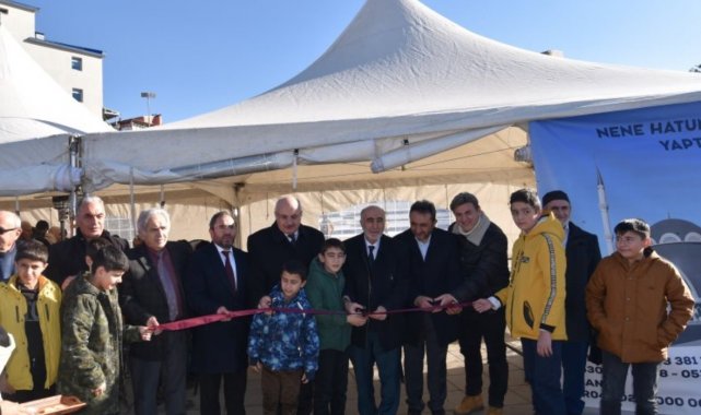 Nene Hatun Camii Külliyesi'ne ev hanımlarından anlamlı destek