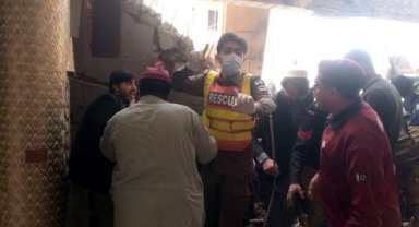 Pakistan'da cami saldırısında can kaybı 83'e yükseldi