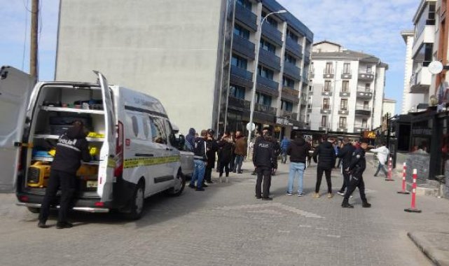 Polis, boşanma aşamasındaki meslektaşı eşini öldürüp, intihara kalkıştı