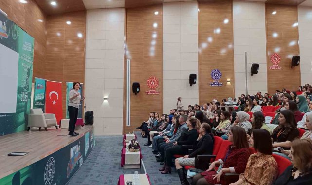 Psikolojik Kampı ikinci güne Doç. Dr. Cömert ile başladı