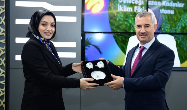 "Sıfır atık" ödülü alan Atalay, Yeşilyurt'ta ağırlandı