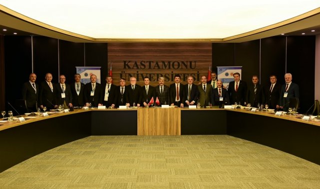 Rektör Özölçer, Batı Karadeniz Üniversiteleri Birliği toplantısına katıldı