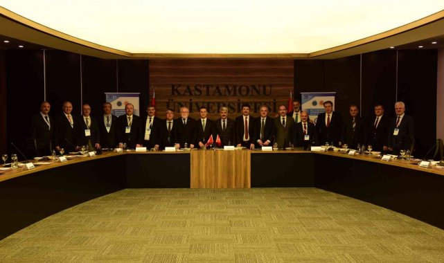 Rektör Uzun, Batı Karadeniz Üniversiteleri Birliği toplantısına katıldı
