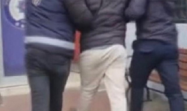 Şişli'de trafik tartışmasında bıçakla taksinin lastiğini kesen sürücü yakalandı