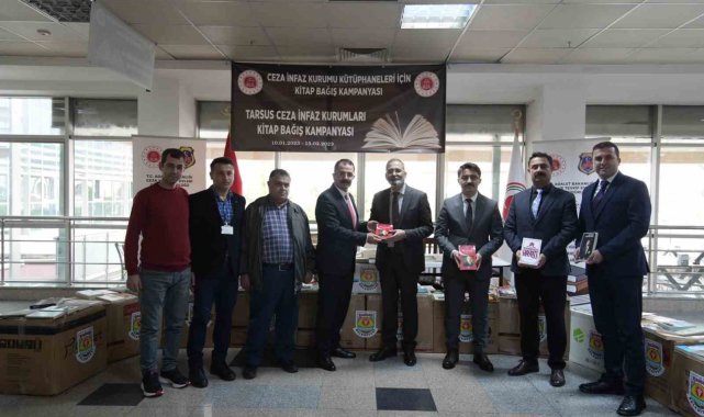 Tarsus Belediyesi cezaevi kütüphaneleri için 2 bin 500 adet kitap bağışladı