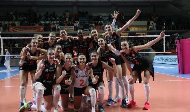 Türk Hava Yolları - Eczacıbaşı Dynavit: 2-3