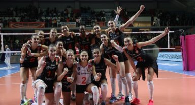 Türk Hava Yolları - Eczacıbaşı Dynavit: 2-3