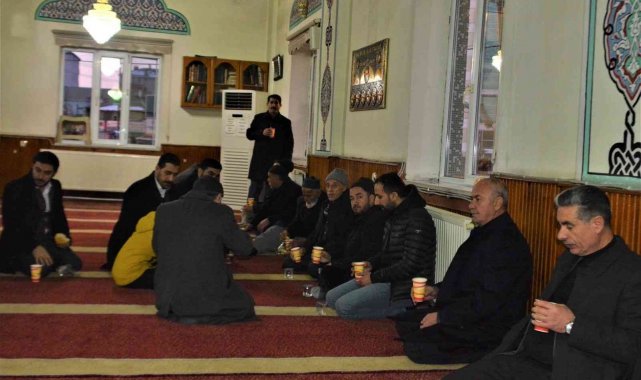 Tuşba Belediyesinden cami cemaatine çorba ikramı