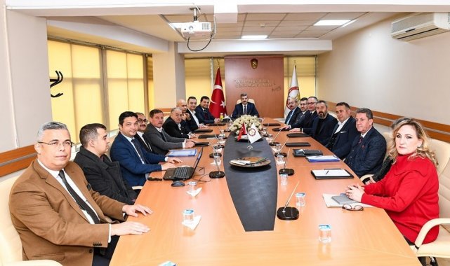 Uşak'ta 3 bin kişiye istihdam sağlayacak proje hızla ilerliyor
