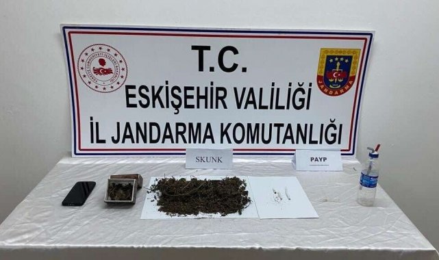 Uyuşturucu madde satıcısına jandarma ekiplerinden operasyon