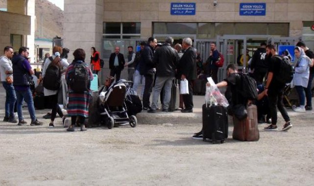Van'a 11 ayda 700 bin turist geldi, ekonomiye 350 milyon dolar katkı sağladı