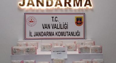 Van'da 15 kilo metamfetamin ile 1,5 kilo skunk ele geçirildi