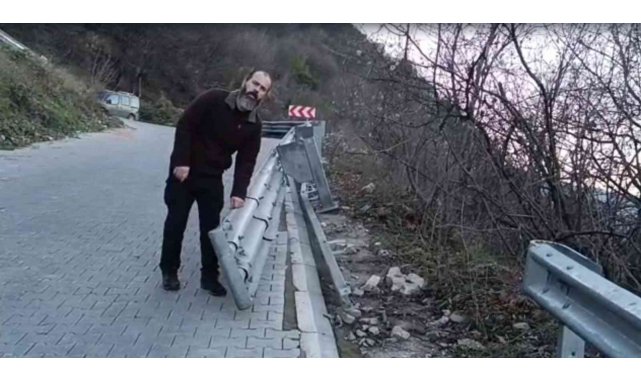 Yok artık...Uçurumun kenarındaki demir bariyerleri çaldılar