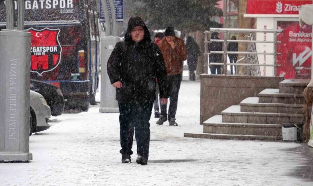 Yozgat'ta kar yağışı etkili oldu