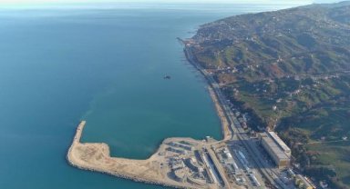 Yüz ölçümünü değiştirecek lojistik limanda hummalı dolgu