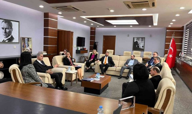 Ziyaretin gündemi topraksız tarım oldu