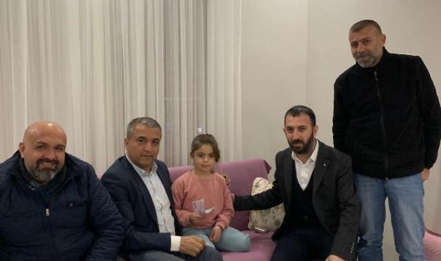 12 yaşındaki Asima, engelli maaşını depremzede çocuklara bağışladı