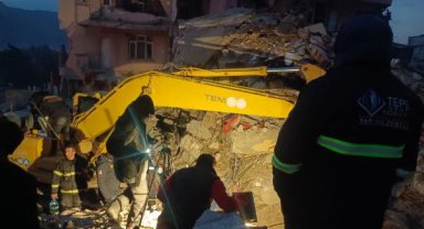 13 yaşındaki Aya, kendisine ulaşıldığı 122'nci saatte yaşama veda etti