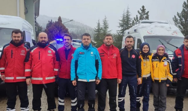 19 sağlık görevlisi Kahramanmaraş'a doğru yola çıktı