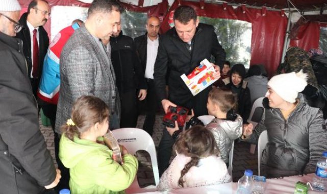 30 bin depremzede, Alanya'da ağırlanıyor
