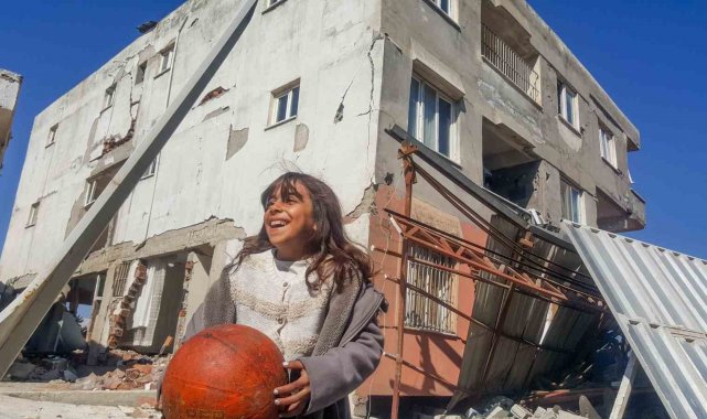 'Çocuklar gülsün' diye, Bursa Büyükşehir sahada